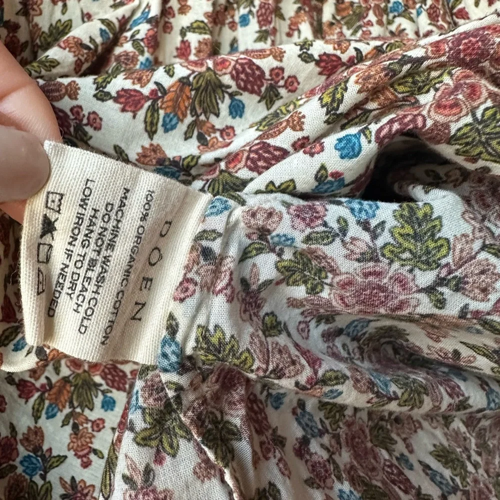 Doen Agotha Top in Cream Forest Floral - Picture 4 of 4